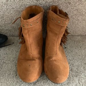 Brown girls faux suede booties